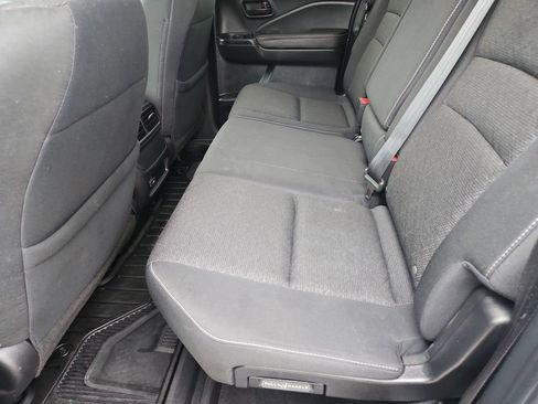 Certified 2025 Honda Ridgeline Sport image 33