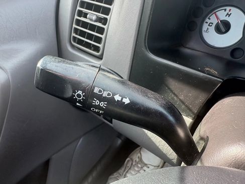 Used 2002 Ford Escape XLT image 17