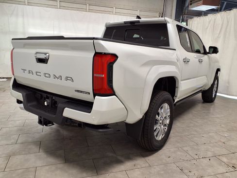 New 2026 Toyota Tacoma Limited AWD/4WD image 9