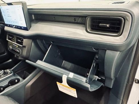 New 2025 Ford Maverick XL w/ Equipment Group 101A image 11