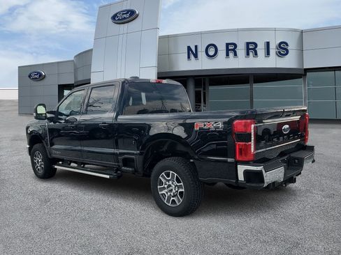 New 2026 Ford F250 Lariat w/ FX4 Off-Road Package AWD/4WD image 3