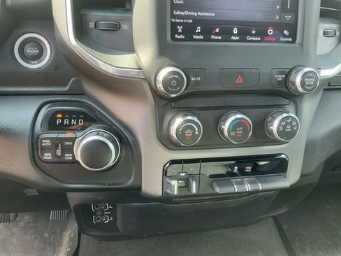 Used 2021 RAM 1500 Big Horn image 26