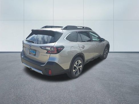 Used 2020 Subaru Outback Limited w/ Popular Package #2 AWD/4WD image 5