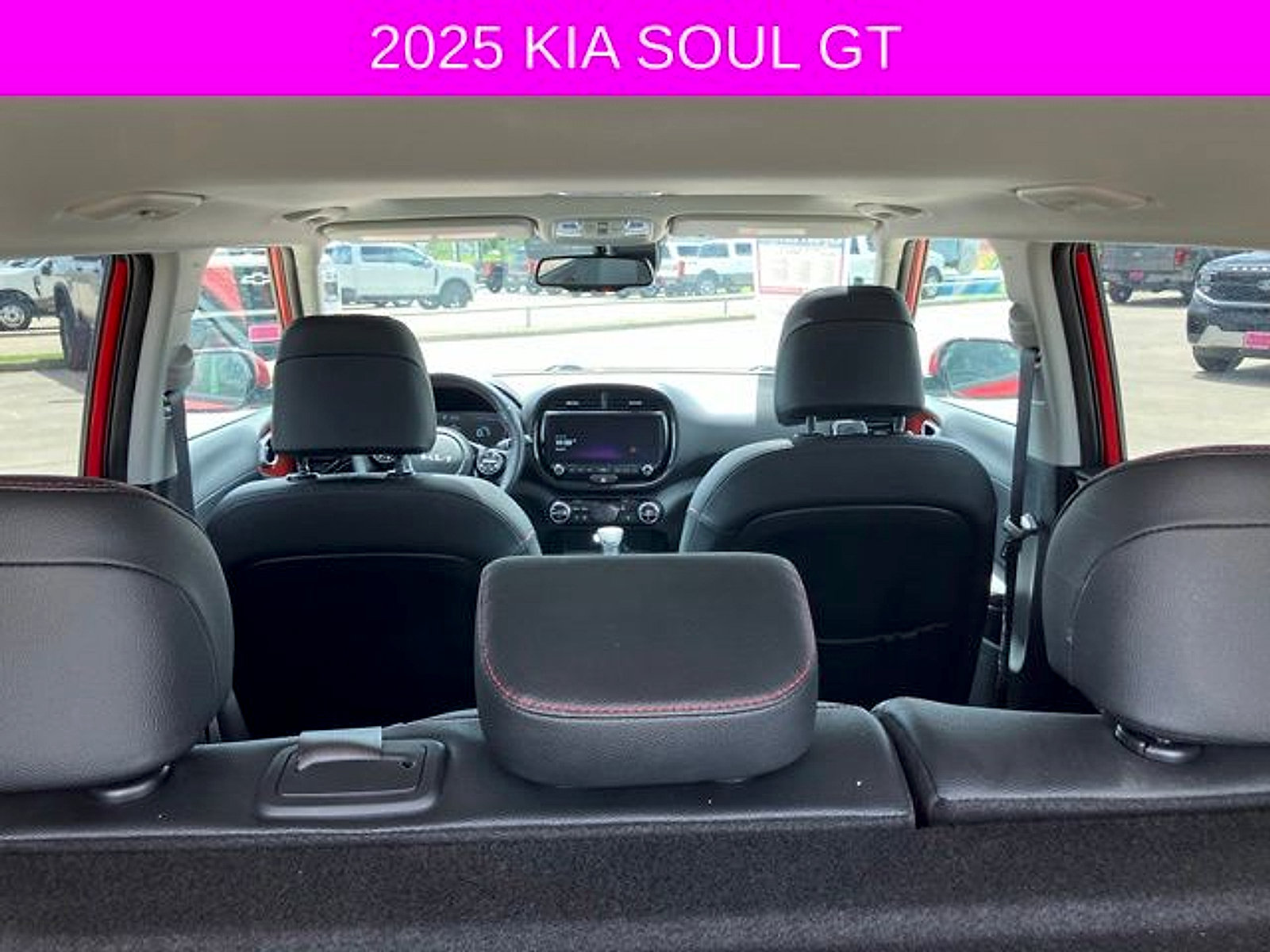 Used 2025 Kia Soul GT-Line w/ GT-Line Technology Package FWD image 17