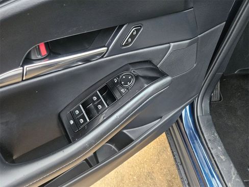 Used 2025 MAZDA CX-30 AWD 2.5 S w/ Preferred Package image 14