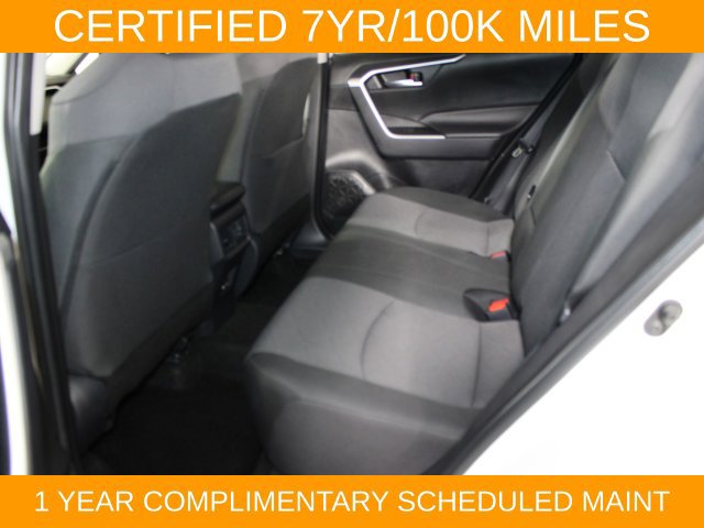 Used 2025 Toyota RAV4 XLE FWD image 13