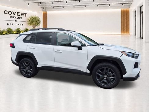 Used 2024 Toyota RAV4 Adventure AWD/4WD image 15