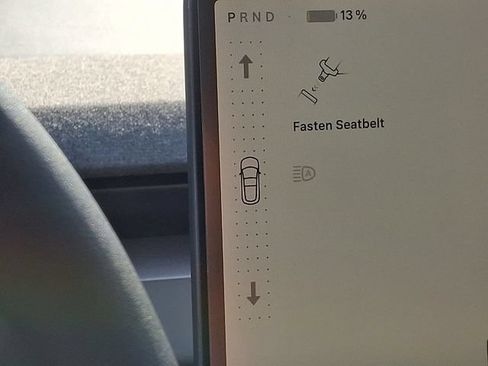 Used 2025 Tesla Model 3 Long Range RWD image 17