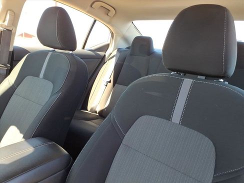 Used 2024 Nissan Sentra SV image 15