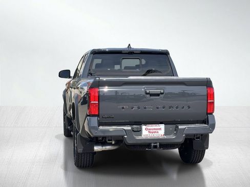 Used 2026 Toyota Tacoma TRD Off-Road w/ TRD Off Road Premium Package AWD/4WD image 4