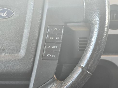 Used 2011 Ford F150 XLT w/ XLT Convenience Pkg RWD image 37
