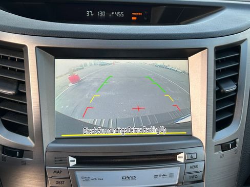 Used 2011 Subaru Outback 2.5i Limited image 20