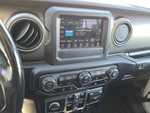 Used 2020 Jeep Gladiator Sport w/ Quick Order Package 24S AWD/4WD image 29