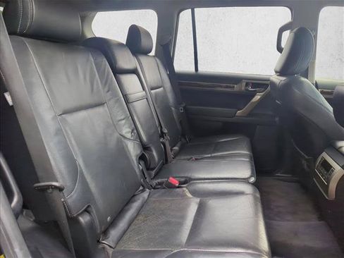 Used 2016 Lexus GX 460 w/ Premium Package AWD/4WD image 26