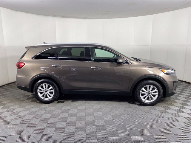 Used 2019 Kia Sorento FWD w/ LX Convenience Package image 6