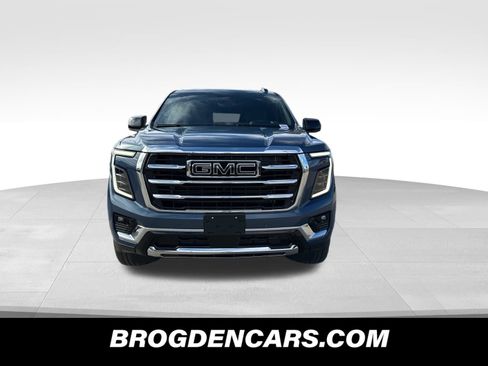 New 2026 GMC Yukon XL Elevation w/ Elevation Premium Package image 9