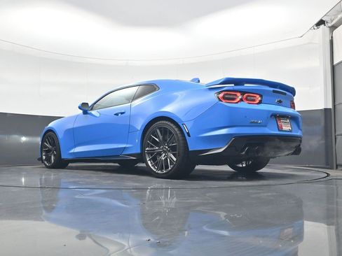 Used 2022 Chevrolet Camaro ZL1 image 14