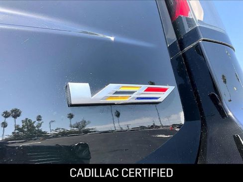 Certified 2023 Cadillac Escalade V w/ LPO, ONYX Package AWD/4WD image 11