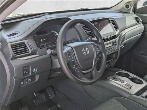 Used 2020 Honda Ridgeline Sport image 10