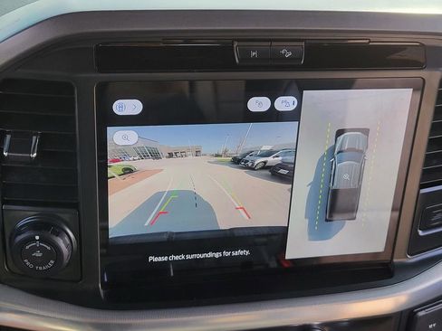 Used 2025 Ford F150 Lariat w/ Equipment Group 501A Mid image 27