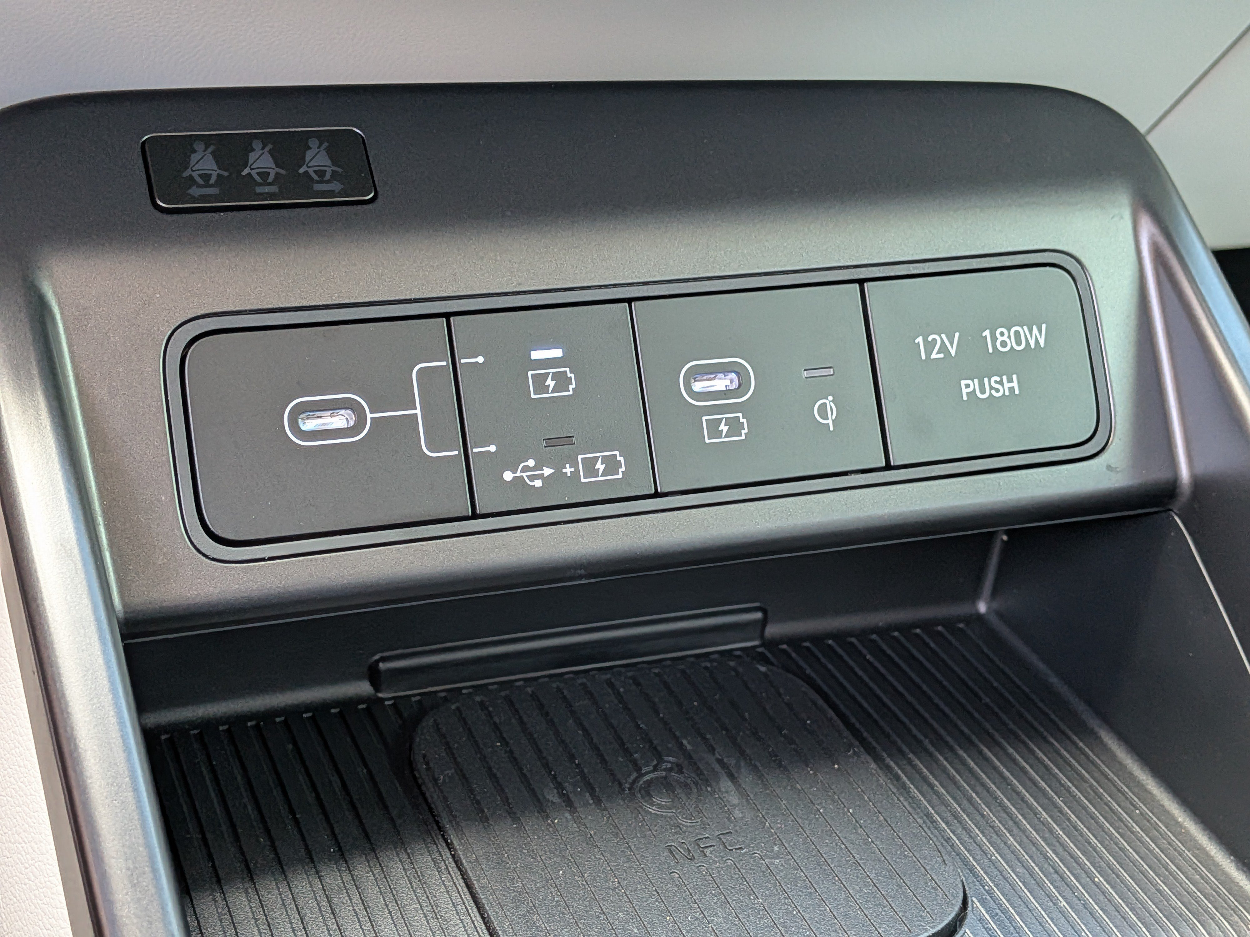 Used 2026 Hyundai Kona Limited FWD image 31
