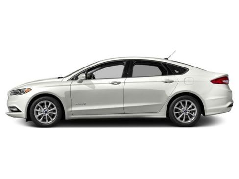 Used 2018 Ford Fusion S FWD image 3