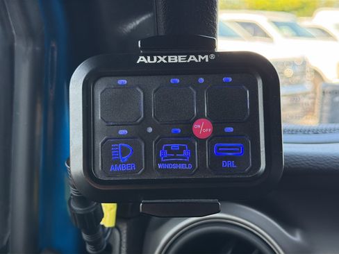 Used 2023 Jeep Wrangler Unlimited Sport AWD/4WD image 13