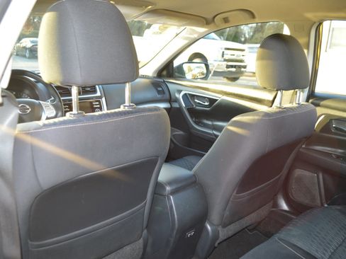 Used 2018 Nissan Altima 2.5 S w/ S Convenience Package image 23