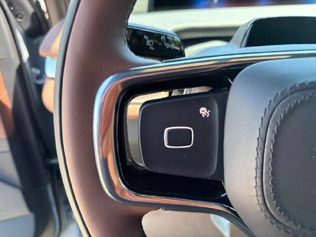 New 2026 Lincoln Navigator Reserve AWD/4WD image 27