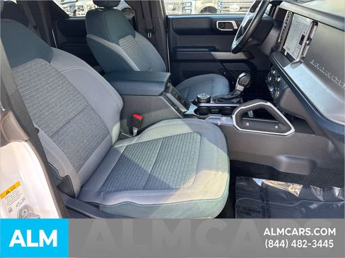 Used 2023 Ford Bronco Outer Banks image 16