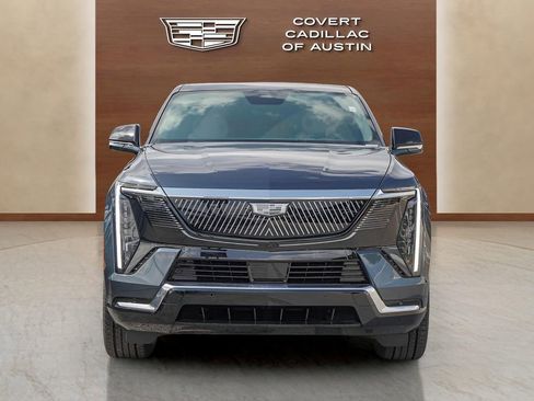 New 2026 Cadillac Escalade IQ Luxury 1 w/ LPO, Floor Liner Package AWD/4WD image 4