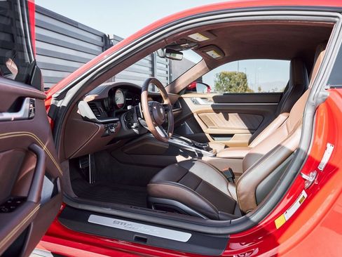 Used 2021 Porsche 911 Turbo S image 27