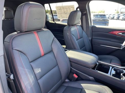 New 2026 Chevrolet Traverse RS image 15