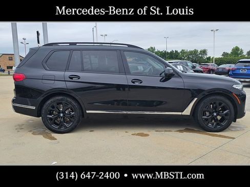 Used 2021 BMW X7 xDrive40i w/ Premium Package AWD/4WD image 2