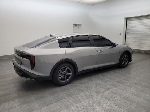 Used 2025 Kia K4 FWD image 10