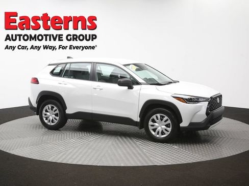 Used 2023 Toyota Corolla Cross L AWD/4WD image 49