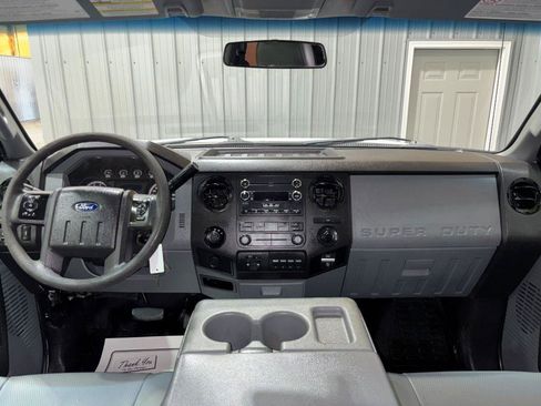 Used 2016 Ford F350 XL w/ Power Equipment Group AWD/4WD image 17