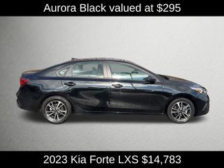 Used 2023 Kia Forte LXS video 2