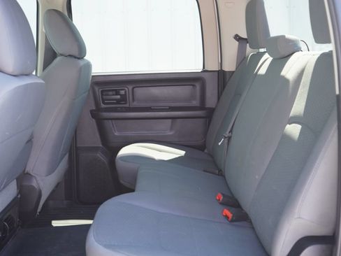 Used 2015 RAM 2500 Tradesman w/ Chrome Appearance Group AWD/4WD image 28