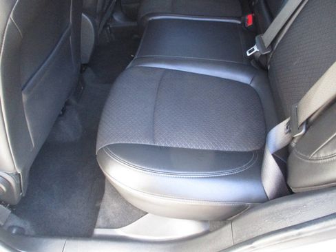 Used 2019 Buick Encore Preferred AWD/4WD image 6
