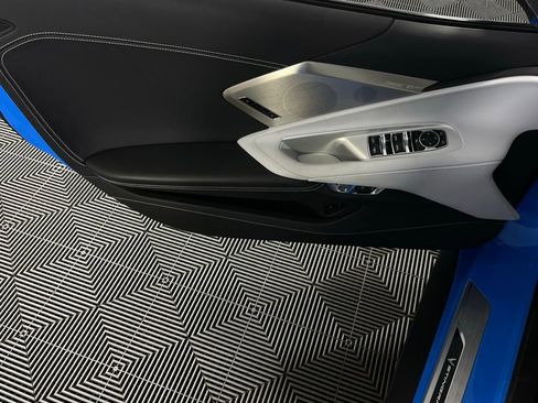 Used 2022 Chevrolet Corvette Stingray w/ Z51 Performance Package image 28