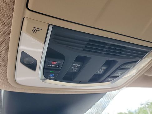 Certified 2024 Acura MDX FWD w/ Technology Package image 35