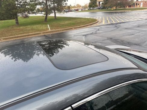 Used 2021 Honda Civic EX image 4