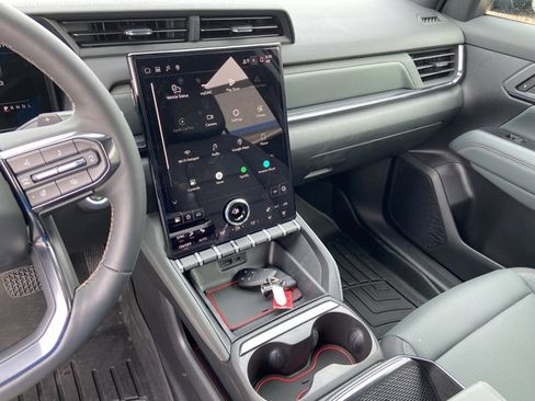 Used 2026 GMC Terrain AT4 image 22