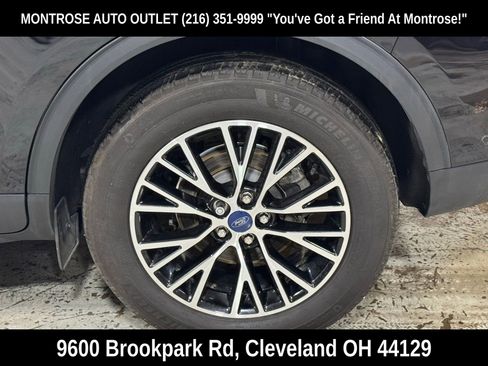 Used 2022 Ford Escape Titanium w/ Titanium Premium Package image 53