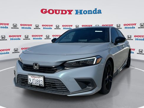 Used 2024 Honda Civic Sport image 1