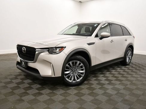 Used 2024 MAZDA CX-90 3.3 Turbo w/ Preferred Plus AWD/4WD image 2