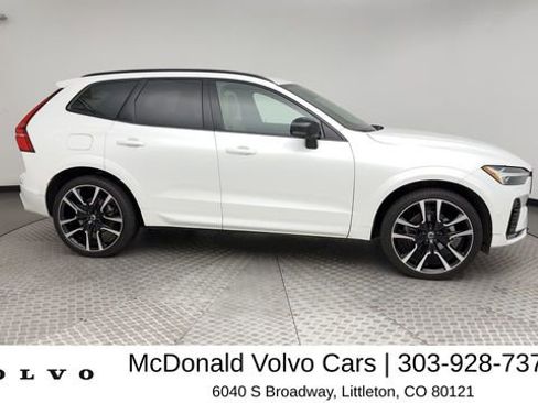 Certified 2023 Volvo XC60 B5 Ultimate w/ Climate Package AWD/4WD image 9