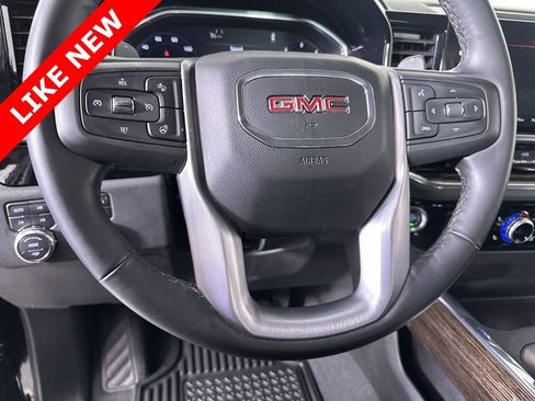 Used 2025 GMC Sierra 1500 Elevation image 11