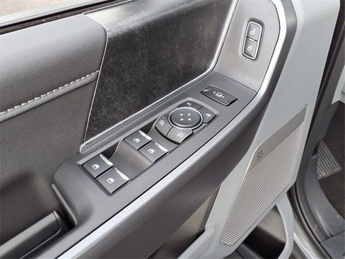 New 2026 Ford F250 XLT w/ XLT Premium Package image 11